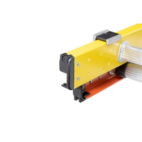 Werner Glidesafe 32-ft ( 31-ft Reach Height ) Fiberglass Type 1A - 300 ...