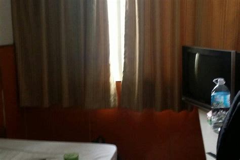 99 SHENZHEN LONGGANG DRAGON SQUARE SUBWAY STATION - Motel Reviews ...