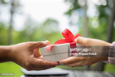 Image result for Gift Swapping Problem