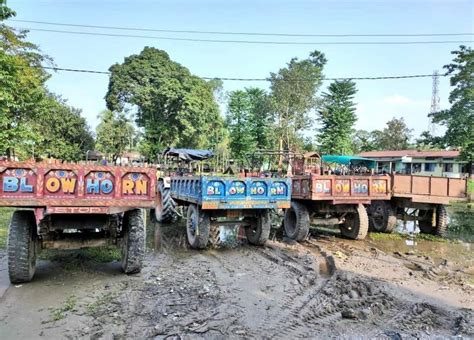 Assam: Dhubri Forest seizes five overloaded truck carrying sand, gravel ...