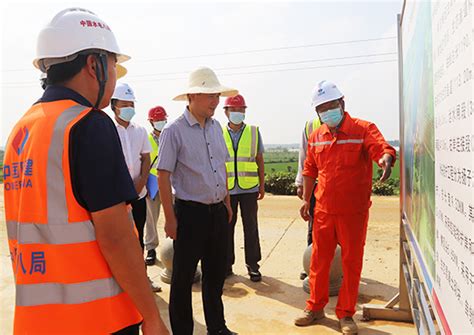 水电十六局 公司要闻 金建国到江西南昌区域承建项目调研指导