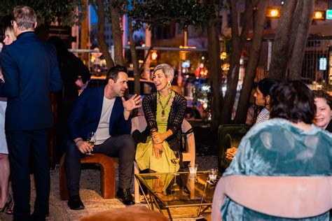 People Networking 的图像结果