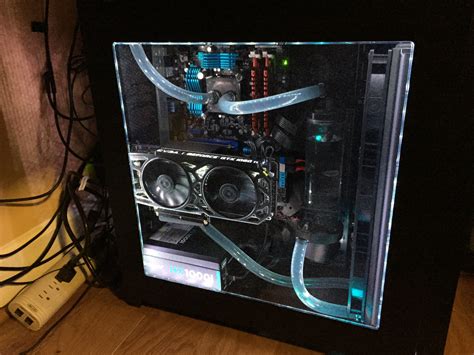 Vertical Graphics Card 的图像结果