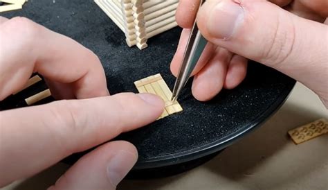 Log Cabin Scale Model 的图像结果