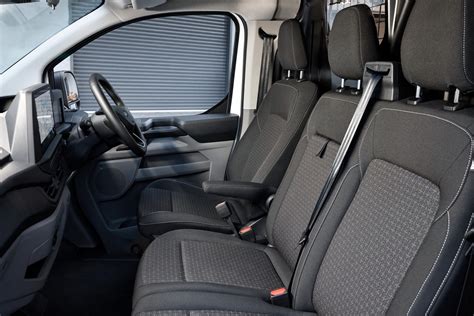 2025 Ford Transit Custom review | CarExpert