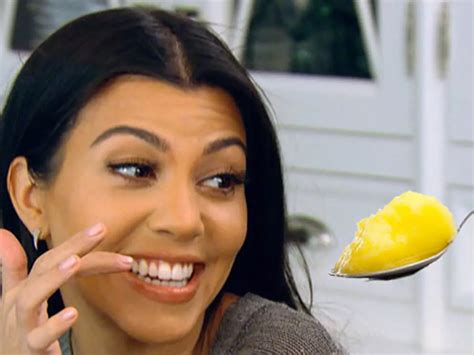 Reality TV Star Kourtney Kardashian Eats A Spoonful Of Ghee First Thing ...
