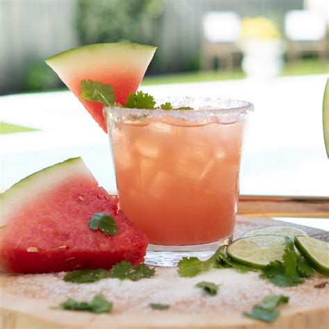 The Honey Rose Margarita - NOËL Family Distillery