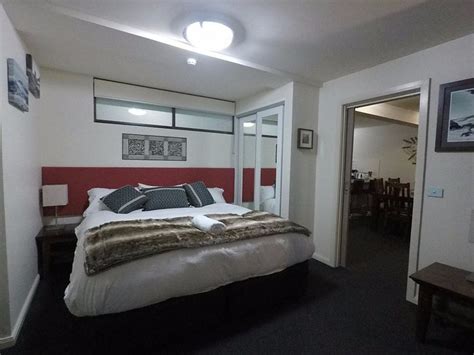 MOUNTAIN VIEW CHALET AT HEIDI'S (Smiggin Holes) - Lodge Reviews, Photos ...