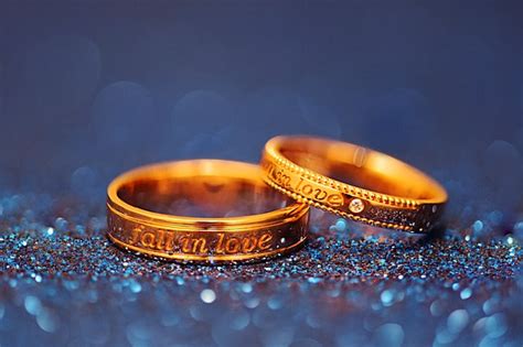 Wedding Ring Background 的图像结果