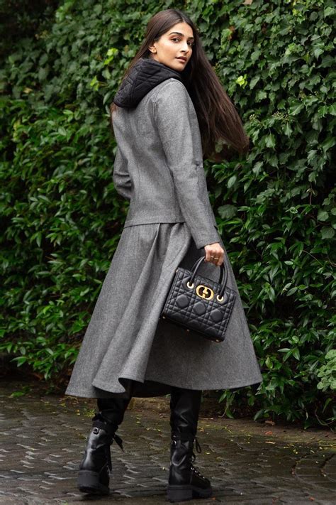 Sonam Kapoor wore a head-to-toe Dior look that we can't get enough of ...