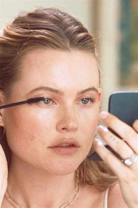 Behati Prinsloo gives a tutorial on creating an everyday makeup look ...