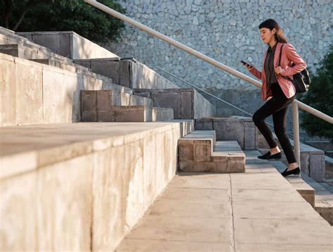 How to Climb Stairs 的图像结果