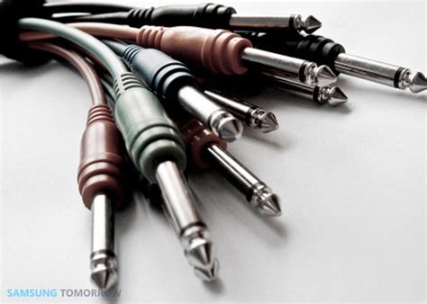 5 ‘Duh’ Tips to Ease Cable Clutter Around Your TV – Samsung Global Newsroom