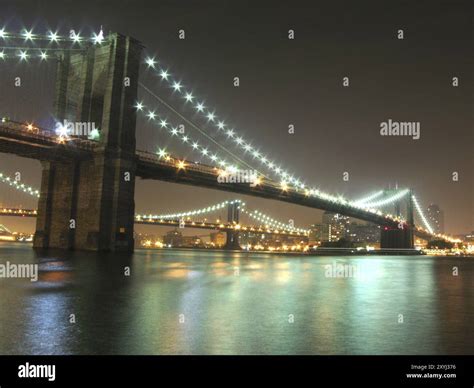 Brooklyn and Manhattan bridges at night, New York City Stock Photo - Alamy