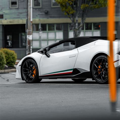 Download wallpaper 3415x3415 lamborghini, car, sports car, white ipad ...