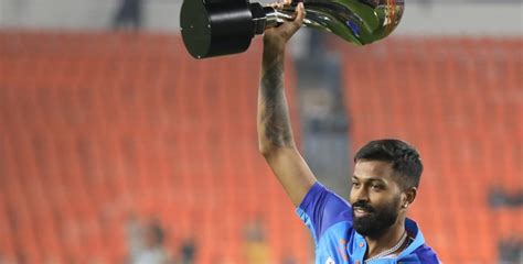 Hardik Pandya ‘Live By The Sword, Die By The Sword’ Style Is Making ...
