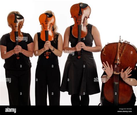 Young string instruments group hi-res stock photography and images - Alamy