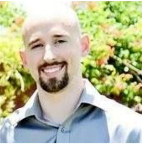 Presunto colaborador de WikiLeaks condenado a 40 años: una advertencia ...