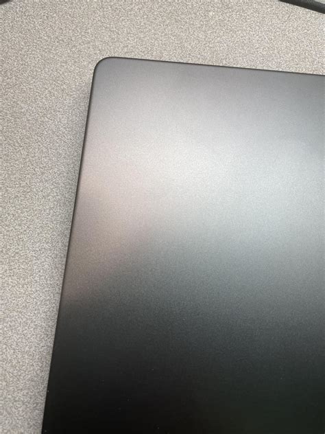 Copper Discoloration MacBook Pro M3 Pro - Space Black : r/macbookpro