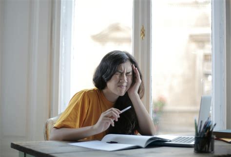 Lexapro Brain Zaps: What They Are and How to Manage Them - Blossom: Online Psychiatry Covered by ...