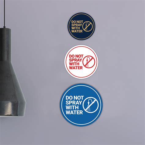 Do Not Spray Sign 的图像结果