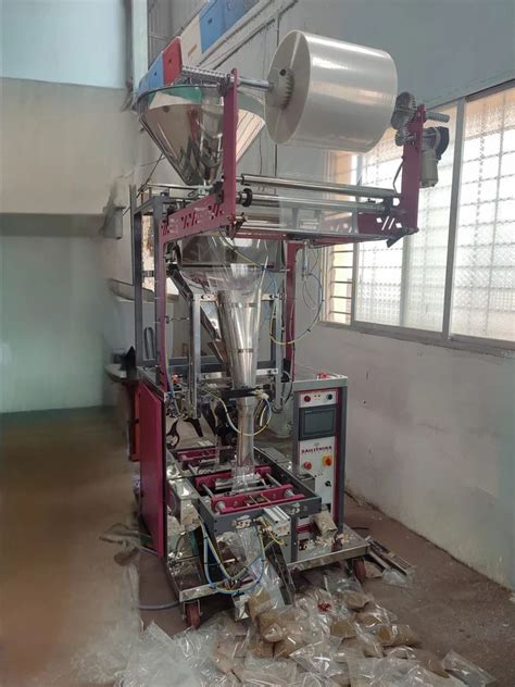 Pouch Packaging Machine - Sooji Rava Packing Machine Trader ...