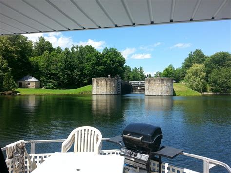RIDEAU CANAL - JONES FALLS DEFENSIBLE LOCKMASTERS HOUSE (2024) All You ...