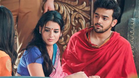 Watch Yeh Hai Chahatein S4 Episode 585 on JioHotstar