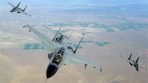 Sukhoi 30 mki: ପାଖେଇ ଆସୁଛି ଭାରତ- ପାକିସ୍ତାନ ଯୁଦ୍ଧ ! ଭାରତ କେବେ ବି କରିବନି ...