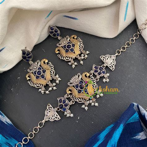 Blue Stone Dual Tone High Neck Choker -S458 – vrikshamindia