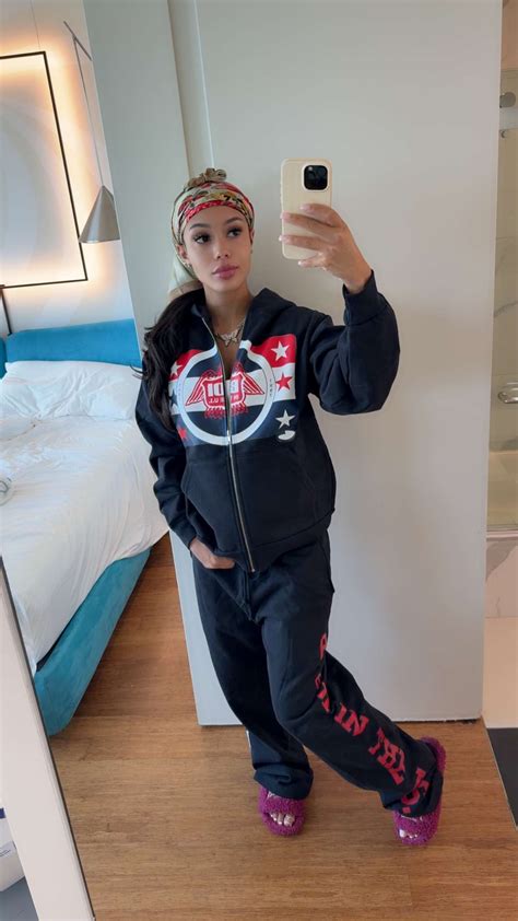 Coi Leray feet | FeetDatabase.com