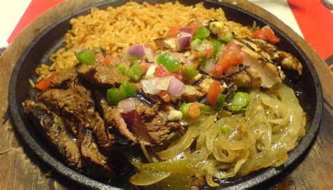 Texas Street Food: Top 10 Best Dishes For Everyone’s Palate!