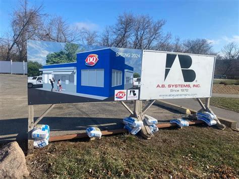 Fathers Day - Free Sundae for Dad at Stewartville DQ, 920 N Main St ...