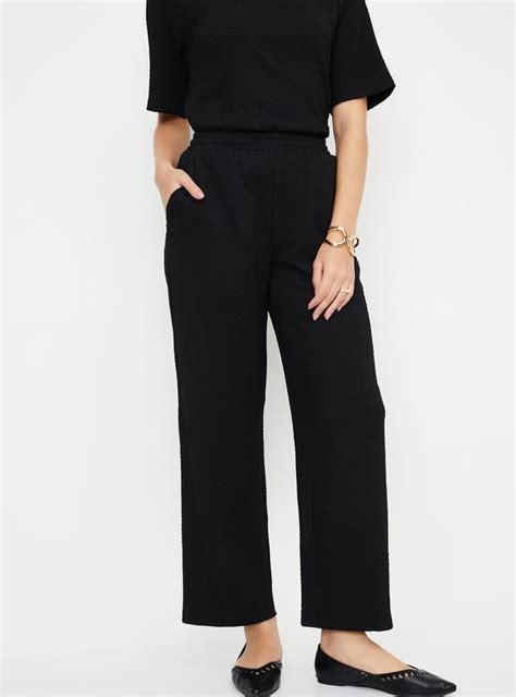 Buy Women Textured Comfort Trousers Online at just Rs. 699.0 ...