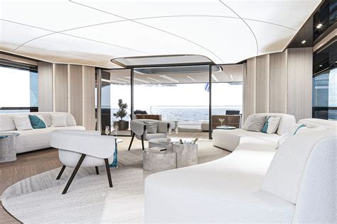 GOLDEN YACHTS 65M VESPER YACHT - Phathom Studio