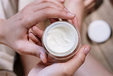 IMPORTANCE OF A NIGHT TIME SKINCARE RITUAL – Mystique Earth