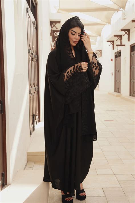 Black – 6 – Leil Abayas