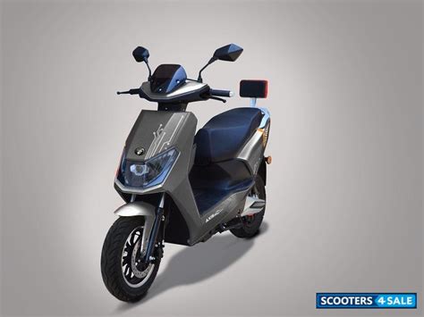 Evtric Axis Electric Scooter price, mileage, colours, photos, featuers ...