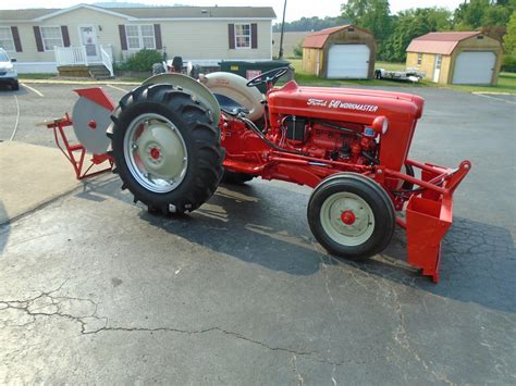 641 Workmaster – Arthurs Tractors
