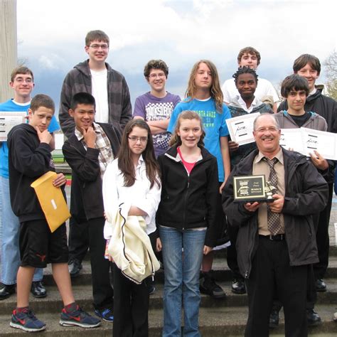 Stream Nostalgia In Times Square (Bellevue) by Kent Slocum | Listen ...