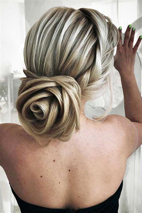 hairstyle chignon