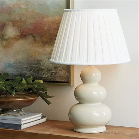 Box Pleat Lamp Shade with White Linen Blend & Classic English Pleats