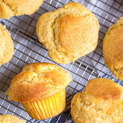 Sweet Cornbread Muffins