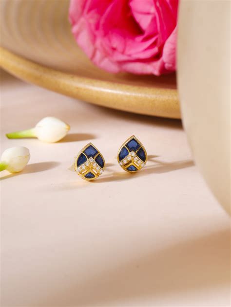 Buy Radiant Mughal-Inspired Gold & Pearl Earrings at Kicky and Perky