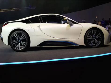 BMW i8 launched in India - BMW i8 launched in India | The Economic Times