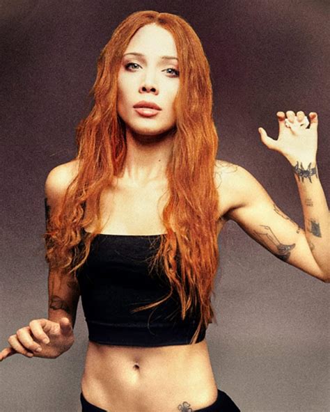 Halsey - Age, Height, Net Worth, Boyfriend, Bio, Wiki, Facts