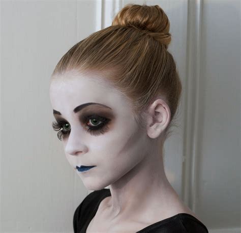 13 zombie makeup ideas that are easy to pull off not too scary for kids ...