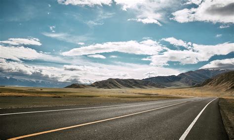 What Are the Longest Highways in the US?