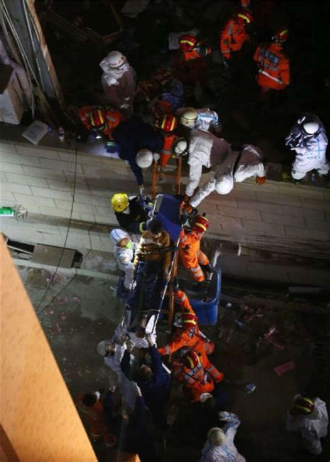 泉州酒店坍塌事故现场搜救出受困人员49人 千人紧急集结 展开全方位搜救-大河新闻
