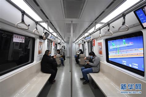 智能列车乘客服务系统亮相北京地铁